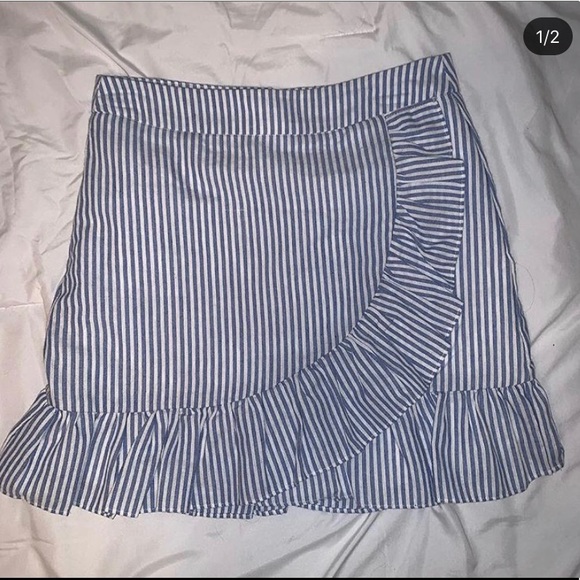 Stripped mini skirt - Picture 1 of 2